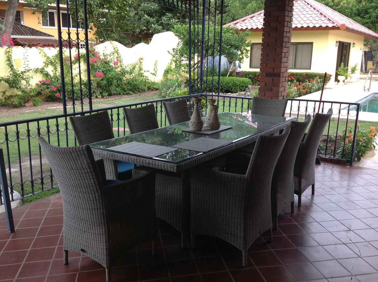 Casa De Los Suenos B&B Coronado Panama Playa Coronado Bagian luar foto
